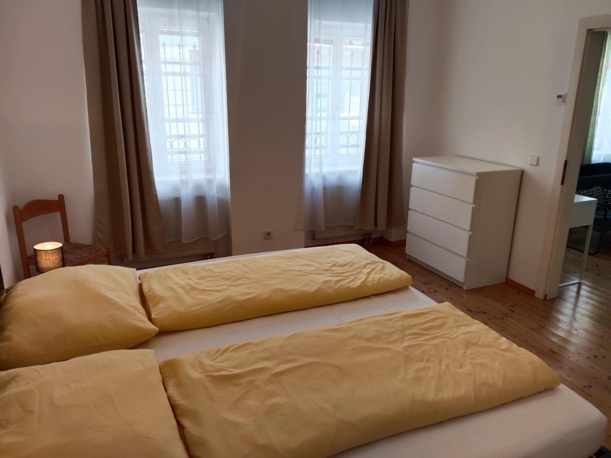 Ferienunterkuenfte In Sievering Mit Self-Check-In Vienna Esterno foto